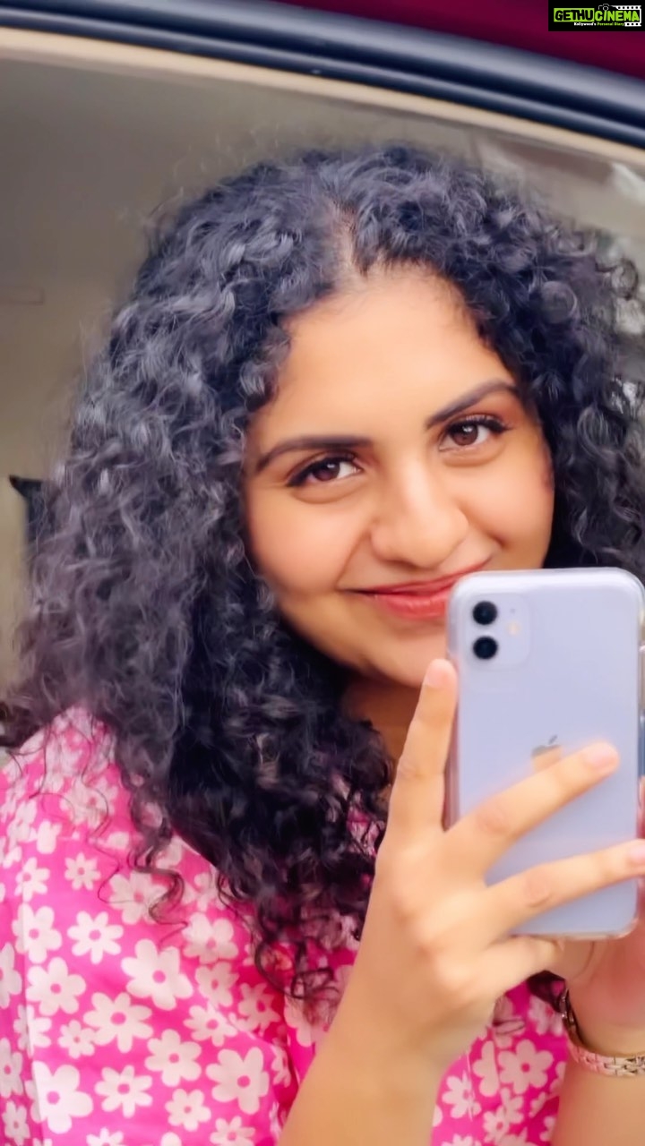 Noorin Shereef Instagram - ഈ video നിങ്ങളുമായി share ചെയ്യണം എന്ന് തോന്നിയതുകൊണ്ട് ഇവിടെ post ചെയ്യുന്നു .🌸
