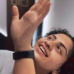 Noorin Shereef Instagram - Let's never stop seeking for happiness! Smiles 🫠 #ReelitwithNoorin #reelkarofeelkaro #reelitfeelit #reelsinstagram #ramdan2023
