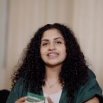 Noorin Shereef Instagram - Looking for a trusted one stop solution for skin care ? All New Chandrika comes in a new packing, with 7 ingredients that solve 7 different skin problems and include 2x times coconut oil that ensures a soft and glowy skin ! Also great catch @alice_christy_gomez ! Hope it helps you 😁 #discoverchandrika #allnewchandrika #chandrikaayurvedicsoap #onestopsolution #skincare #softandglowyskin