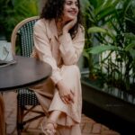 Noorin Shereef Instagram - Happiness is the path..🍂 Photo @arun_sathyan_n Wearing @zeracfashion Styling @ashi_ashz