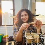 Noorin Shereef Instagram - ചായ☕️ Watch my CHAAYA KAACHAL video on YouTube and let me know some more new versions of chaaya making😊