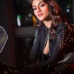 Nusrat Jahan Instagram - " Two wheels can move the soul.”...only bike lover will know this 😉 🏍 . . 📷 @sahil_paswan_2646_ @hondabigwingtoplinekolkata Kolkata - West Bengal