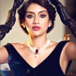 Nusrat Jahan Instagram - “Never lost my crown, just adjusted it “ 👑😘 #t2night #t2turns16