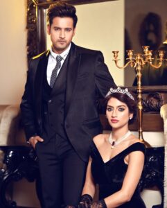 Nusrat Jahan Instagram - “She is His heart, He is Her armour.. His Queen… Her King “ 🤴 👸
