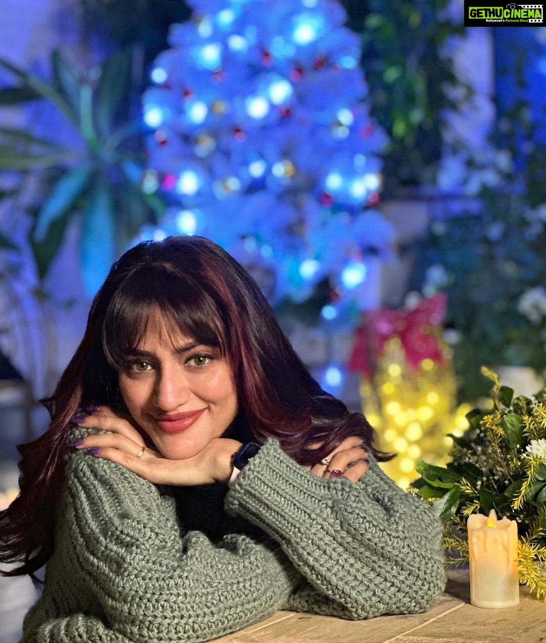 Nusrat Jahan - 49.7K Likes - Christmas Evening wishes ā„ļø
MERRY CHRISTMAS š