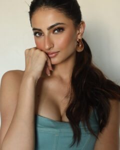 Palak Tiwari Instagram - 🦋

@sjframes