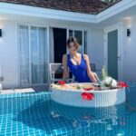 Palak Tiwari Instagram – Floating with my breakfast 🌊🦋

@kandima_maldives Kandima Maldives