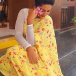 Pallavi Ramisetty Instagram - 🌼.......... 📸@ku.mari2750 #instapose #happyme #positivity #attarintikidaredidairies #krishnaveni