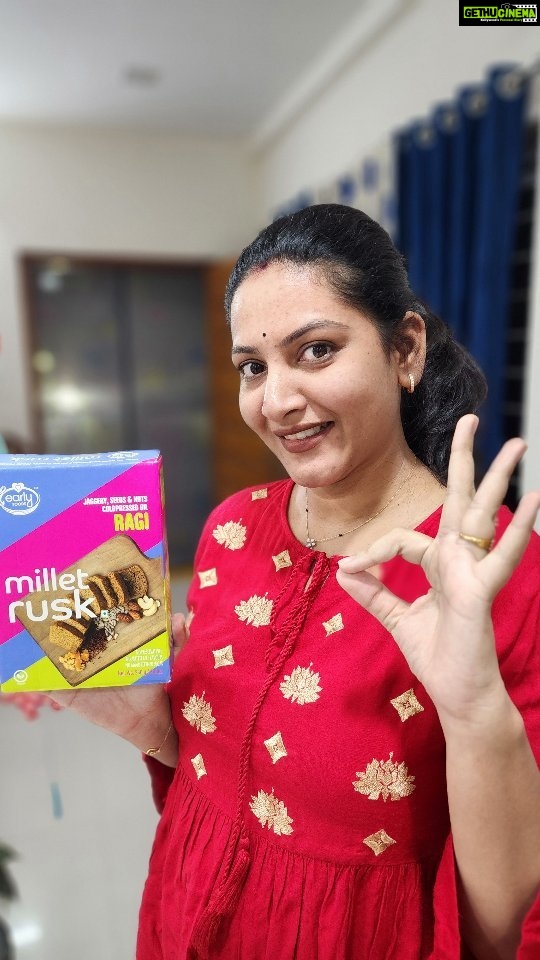 Pallavi Ramisetty Instagram - @earlyfoods You must try for sure *no maida , no sugars , no artificial flavors I personally genuinely recommend for new mommies #goodfood #healthylifestyle #pallaviramisettyofficial #earlyfoods