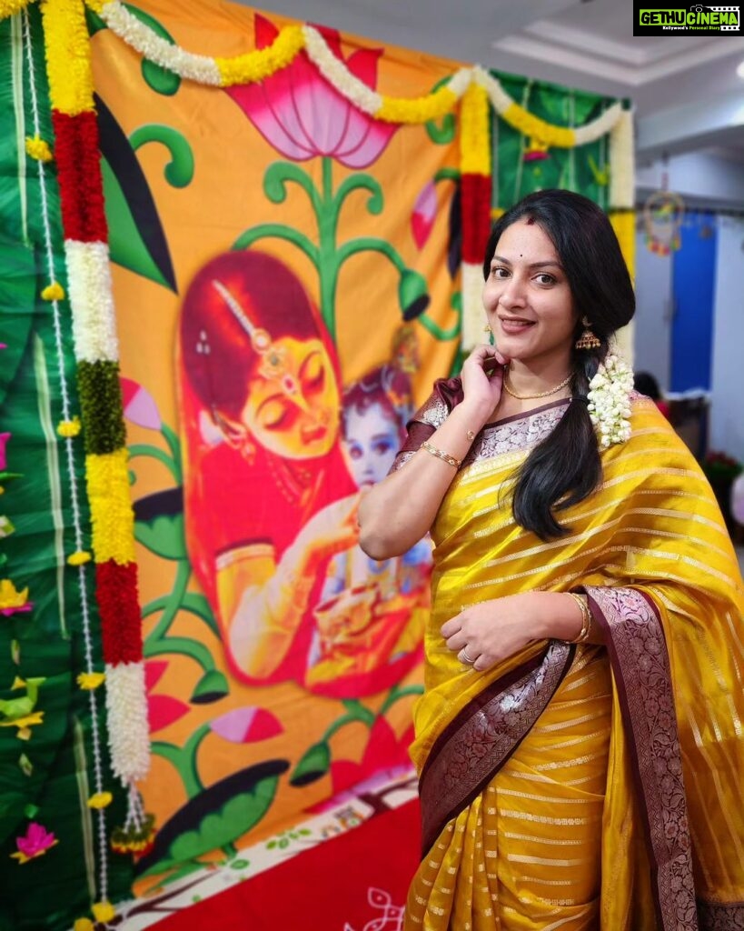 Pallavi Ramisetty Instagram - Dhuvith's Annaprasana 🥣👶 Backdrop decor : @saibhavidecors #annaprasana #duvith #pallaviramisettyofficial #momandsonlove Hyderabad