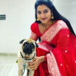 Pallavi Ramisetty Instagram – Varalaxmi vratham 🙏

Saree @essence_ethnics