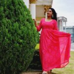 Pallavi Ramisetty Instagram - 💓 Dress: @sreemithram_pattusarees Earings:@houseof_aabharnas RFC