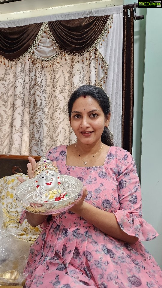 Pallavi Ramisetty Instagram - Do follow @saibhavidecors for all types of German silver Pooja items, decoration items,return gifts, etc... They are providing international shipping also and they customized decoration items orders as per customer requirements...do checkout @saibhavidecors and place your orders WhatsApp 9618981518/ 8919050393 #saibhavidecors #primereels #germansilver #saibhavidecors #pallaviramisetty