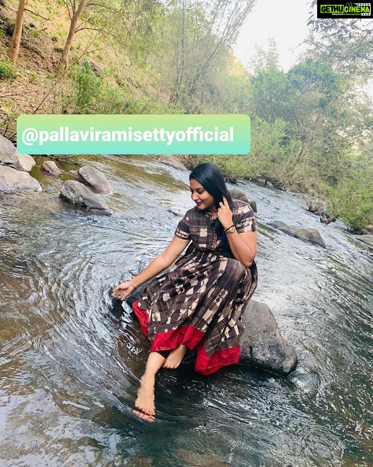 Pallavi Ramisetty Instagram - 🇳​🇦​🇹​🇺​🇷​🇪​ 🇱​🇴​🇻​🇪​🇷​❤ Maredumilli,East Godavari District