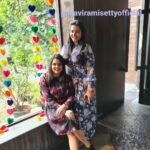 Pallavi Ramisetty Instagram - Late post! Valentine's day ❤ with @dileepkumar.1988 @bhawanashankarpramukh @narenpramukh11 #valentinesday #family#sister&brotherinlaw #dayout #farzicafe #misteryrooms #❤❤❤