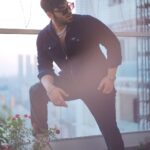 Paras Chhabra Instagram - 👊😎 Stylist:- @mandydebbarma 📸 @arpitdop Mumbai, Maharashtra