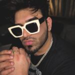 Paras Chhabra Instagram - 🫵😎