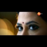 Parineeta Borthakur Instagram - Reposted from @zeetv Sawar gaya hai Radha ka sansaar, par iss anjaan shakhs ke aane se, khulega ateet se juda kaunsa raaz? Dekhiye ek ghante ka #RishtonKaMahasangram, #PyarKaPehlaNaamRadhaMohan mein, 26 June se 2 July, 7:30 PM se 8:30 PM, sirf #ZeeTV par aur kahin bhi, kabhi bhi @zee5shows par. #Promo #ParineetaBorthakur