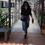 Parineeta Borthakur Instagram - I got my head out the sunroof... 📹@rajeshjashpal26 . . . #ParineetaBorthakur #Mahabaleshwar #saturdaymood #touristmood