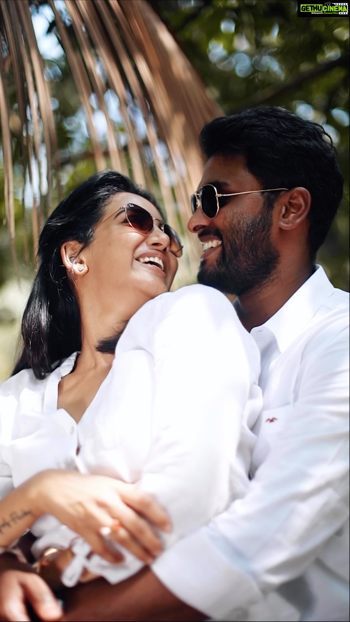 Pavani Reddy Instagram - Happy Valentine’s Day my world @amir__ads ❤️ #love #laughter 📸 : @black_magic_creations @rohanbmc