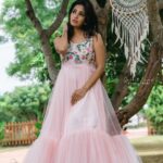 Pavani Reddy Instagram – A girl should be two things: who and what she wants
PC: @visioneye_photography
👗: @tasyacouture
MUA: @poonamsbakshi
Location: @mangowoods_serenity_eternity
Hair: @chinnahair_stylist
#picoftheday #i #me #myself
