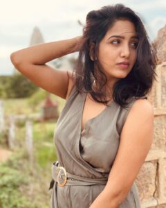 Pavani Reddy Instagram - Look Good 😍 Feel Good 🥰 Do Good 😇 PC : @anu_anushachowdary #biggbosstamil #vijaytelevision #disneyhotstar #pavanireddy #pavni #dogood #feelgood #look #good #happy