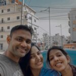 Pavani Reddy Instagram - Wooow look whose here @sravank789 my everything @roshini9999 #surprisevisit #sisterbortherlove❤️