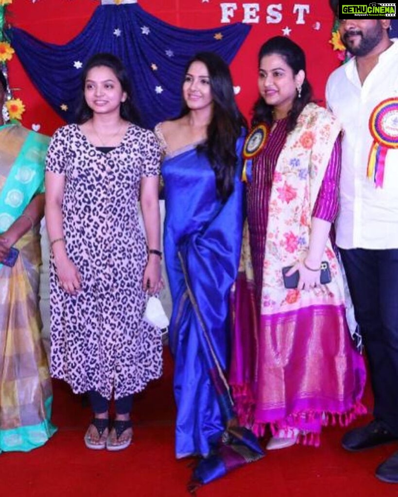 Pavani Reddy Instagram - A women is a leader, motivator a lover and a inspiration it was a amazing experience to come together and celebrate the spirit of a womanhood. Thanks to Devanand sir and Sridevi mam @annai_veilankannis_chennai #annaiveilankanniscollegeforwomen #womensday