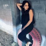 Pavani Reddy Instagram - 🖤🖤🖤 #black #love #fashionista #style #live #happy #me #life #chennai #hyderabad #actress #photo