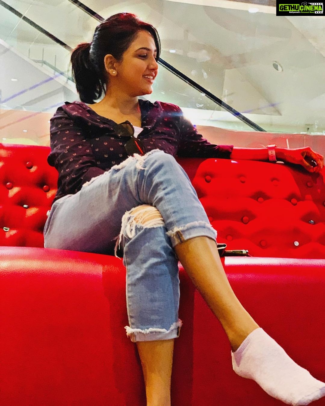 Pavani Reddy Instagram - Finally got one 📸 @anu_anushachowdary