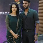 Pavani Reddy Instagram - So happy and exited for this Thanking my entire team members on this and wishing us all good luck. Thank you B Bala Krishnan ji Lastly thank you. For my FRIEND MASTER, My perfect partner and now my DIRECTOR @amir__ads thanks a lot for everything ❤️ 👗: @fatiz_official Styled @sunilkarthik_sk #new #movie #pooja