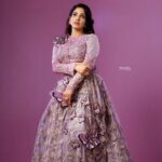 Pavani Reddy Instagram - 🦋🦋🦋 Wearing @zarigaibygitanjaliofficial Mua @priyanga_makeover_artistry Styling @thoorigaikabilan Photography @thivakar.photo Jewellery @konikajewellery #picofday #photoshoot #instagood