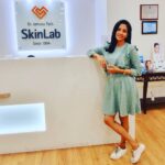 Pavani Reddy Instagram – “Healthy skin is a reflection of overall wellness” 
Here I’m at #SkinLabChennai one of the best clinics at chennai for some self love. 
Had an opportunity to meet @rajathi.kalimuthan who is a lovely and friendly person, enjoyed every moment of the chat with her.
The team of SkinLab chennai has the best experienced doctors and staff and offers all advanced & latest treatments right from acne, pigmentation, scar reduction, hairfall, fillers, botox, coolsculpting and one of the best quality IV glutathione for overall wellness
Will be visiting regularly from now on.

If you are a person who would love to pamper yourself like me then contact 7358400400
Dr. Jamuna Pai’s SkinLab, Khader Nawaz Khan Road, Nungambakkam,
Chennai – 600006
@rajathi.kalimuthan 
@skinlabindia