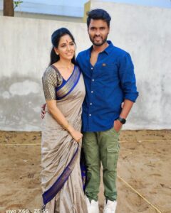 Pavani Reddy Instagram - MINE❤️
Saree by @amir__ads 😝
📷: @kavi_kavitha__6111 
Assitant camera : @cine.anand 😂
#positiveday #aboutyesterday