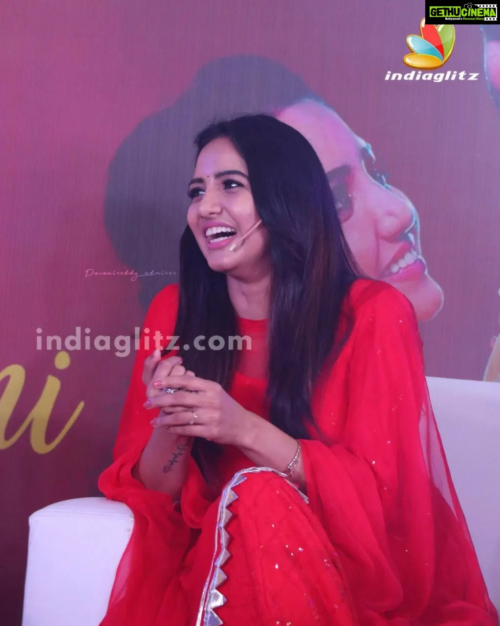 Actress Pavani Reddy HD Instagram Photos and Wallpapers August 2022 ...