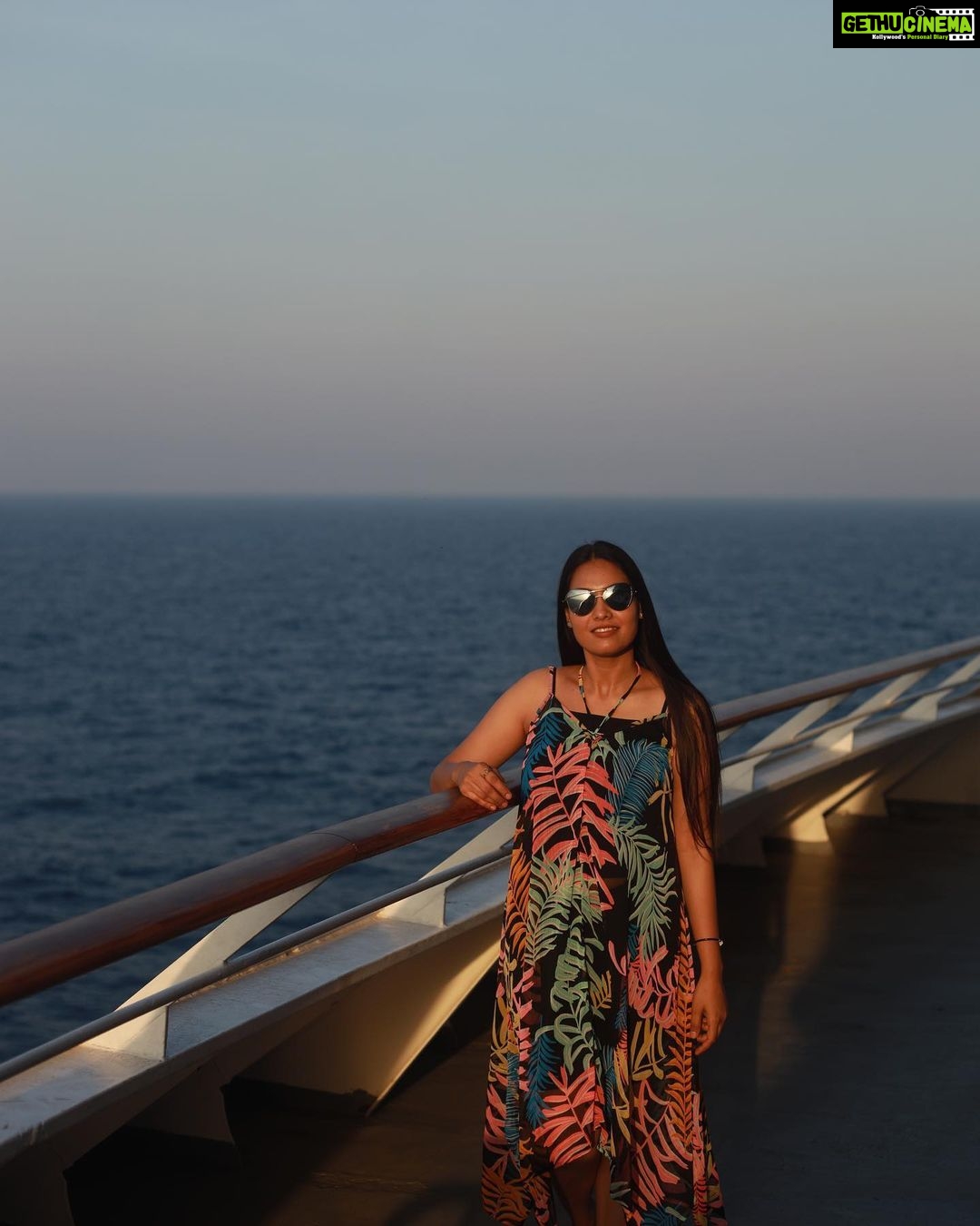 Pavithra Janani Instagram - ❤️🚢❤️ @cordeliacruises Pc @bhoopalm_official #cordeliacruises #indiancruiseline #cruiseholidays #cityonthesea #perfectholiday #mvempress #holidayatsea #cruisevacations🚢⛵ #awesomeexperience❤️