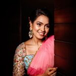 Pavithra Janani Instagram - 🌸 Makeup @zazzlesalons Outfit @frontiers_fashion_lounge Pc @swamy_sfas Organiser @cinematic_luv #pastelshades #photoshoot📸