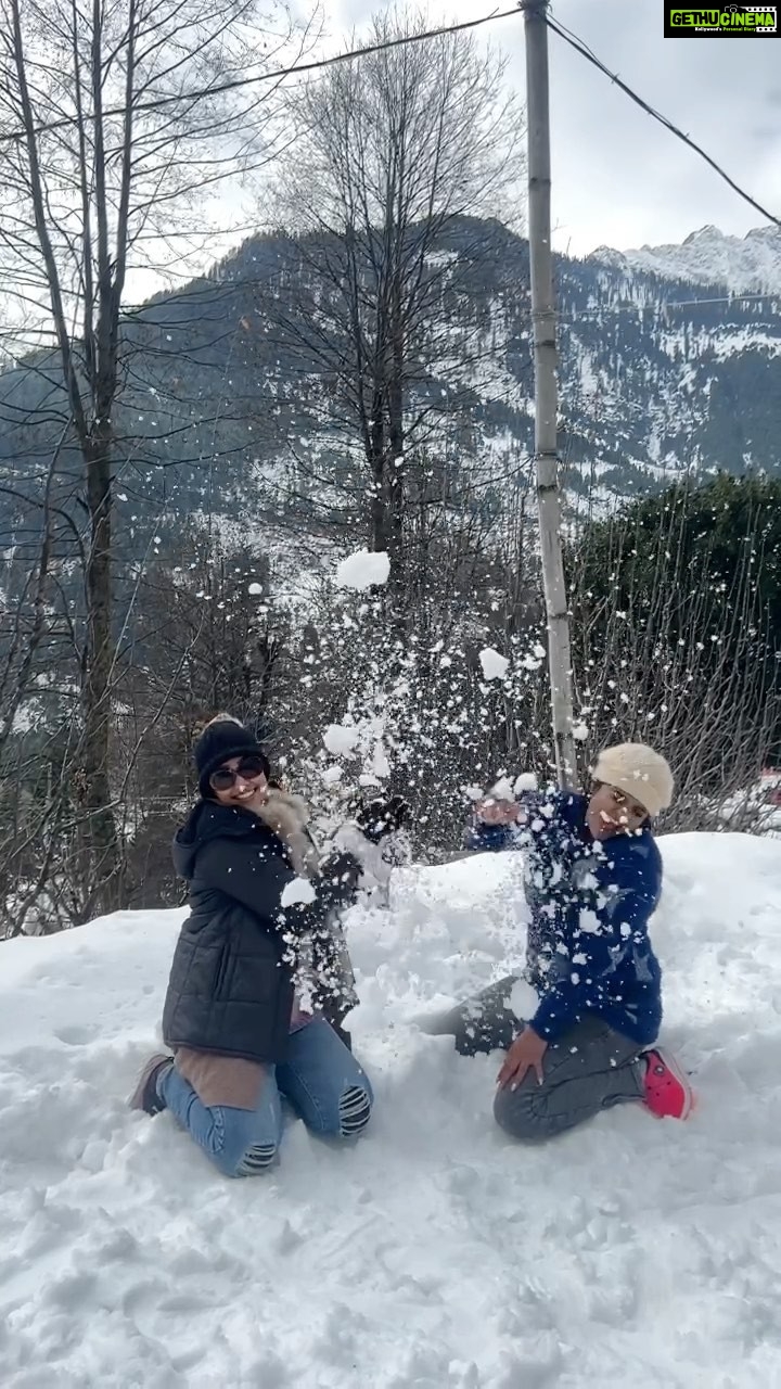 Pavithra Janani Instagram - Being a single child I have never known what it is to take responsibility of someone sply on a trip! This trip kicked in the inner feeling of being an elder sis and thanks u made me realise what is to be one @pavithra.janani