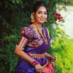 Pavithra Janani Instagram – Happy new year 2022❤️

Mua @dharugovindmakeupartist 
Pc @single_sparrow_photography 
Jewelleries @vijis_onegram_rental_jewellery 
Bangles @pile_on_pearls___ 

#leststartagain ⭐️