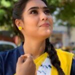 Pavithra Janani Instagram - 🌹 #majorthrowback❤ #eeramaanarojaave #malar