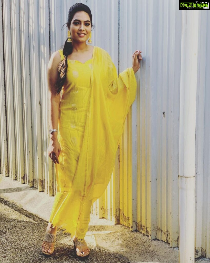 Pavithra Janani Instagram - 🐥 #beingme