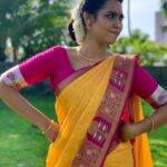 Pavithra Janani Instagram - ☺️ 😉 Saree @ashas_womens_collection
