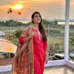 Pavithra Janani Instagram – ☺️

Prettiest n comfortable salwar set @_label.by.dheeshi_ ❤️

#thendralvanthuennaithodum