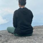 Pavithra Janani Instagram - Agasthiyar malai trekking 🏔️ After a long struggles went there memorable n awesome trekking ❤️ You guys r the best thanks for taking care of me @jack_mj7 @rajinii_karthik ,Vijay,Prasanna #trekking #agasthiyarkoodamtrekking #podhigaimalai #sivayanamaha🕉️ #strangersintofriends #toughesttrekkingeverdone #somuchoffunandlaughter