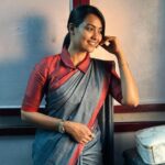 Pavithra Janani Instagram - Abinaya IAS ❤️ Sarees @chettinad_sarees Blouse @abarnasundarramanclothing #thendralvanthuennaithodum #abinaya #swipeleft⬅️