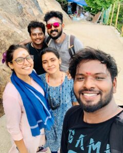 Pavithra Janani Instagram - Unplanned trips r the best ☺️❤️🧿

@tharsika_tharshi @barath_blze @deepakjithu @rbpixels_80d 
thanks for taking care of me guys 😉❤️

#parvathamalai🕉️🔱🐚 #divinevibes🔱 #tenthouse⛺ #yelagiridiaries #onspotshopping #roadsidefood #lovetotravel❤️ #bheemafalls #bestexperiences #positivevibesonly✨