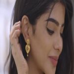 Pavithra Lakshmi Instagram - Wedding Season is here and it’s the best time for Jewellery Shopping! I recently visited the GRT Jewellers showroom at Annanagar near Roundtana. The Jewellery lover in me started jumping with joy, I was so stunned by the grandeur and wide range of collections at GRT Jewellers, Annanagar Showroom near Roundtana Chennai. I was in love with their unique designs in Gold, Diamonds, Platinum, Silver and Gemstones. GRT is a brand I completely trust when it comes to great Craftsmanship and Purity, visit GRT Jewellers at Annanagar near Roundtana behind Nalli Silks and I am sure you will be as happy and excited as me!! Happy Shopping at GRT Jewellers @grtjewellers #grtjewellers #grt #grtannanagar #jewellery #reels Wearing @divyalakshanad @label_divyalakshanad