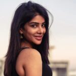 Pavithra Lakshmi Instagram – உன் காதலால் என்னுள் நூறு கனா 💫☺️🌞

#happyvalentinesday♥️ let there be light love and happiness in all of us ❤️