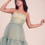 Pavithra Lakshmi Instagram - Vintage wanderer 🧚🫰 Ft @pavithralakshmioffl Styled by @indu_ig Makeup @deepz_beautyjourney Hairstylist @hair_by_aiswaryaraj Shot by @dxgphotographer Outfit @yaradesigners Edit @vigneshkumar.rb
