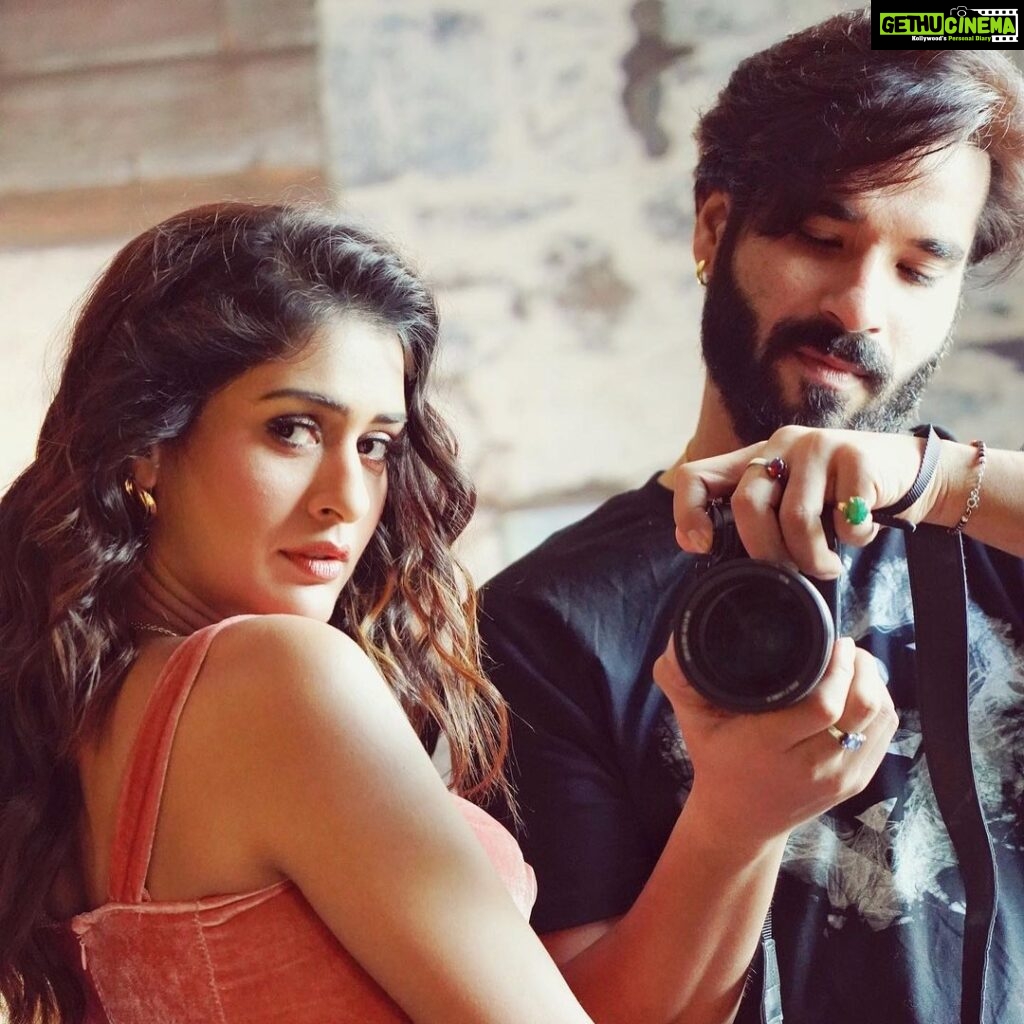 Payal Rajput Instagram - Heya @theessdee 🖤🧿 I know last few years have really been tough for u.. Life is tough ,but you're tougher.” 🌻 more power to u Saurabh. Happiest of birthdays to my favourite human 🎂.. Your smile and love make my life happy, joyfully, and cheerfully. You lift me up and hold me down, you make me smile when I'm feeling down. You bring me peace, you bring me gifts, you're the person I'm most happy to share my life with. God bless you with long and healthy life . ♾ ⭐️ #happybdaybestie